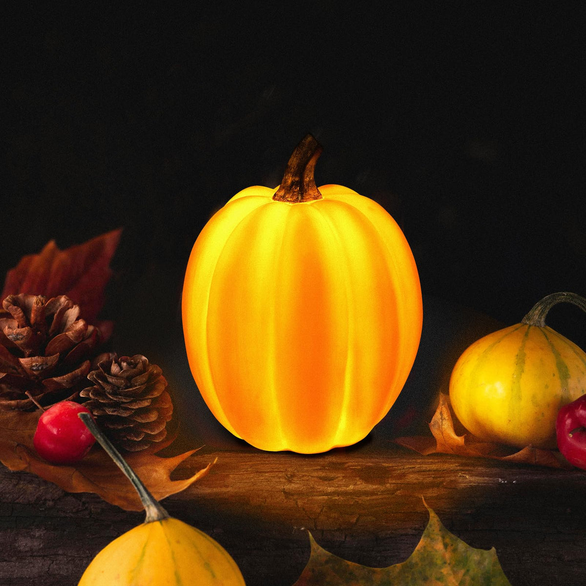 Estatua decorativa de jardín calabaza de Halloween con luz solar 21 cm