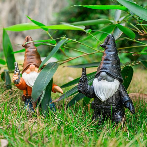 Funny Gun Garden Gnome Statues